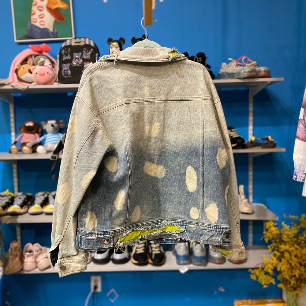 Jacket - Picture 3 of 6
